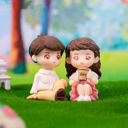 Hign-concerned Miniature Couple Figurines Wedding Gift by zapcart