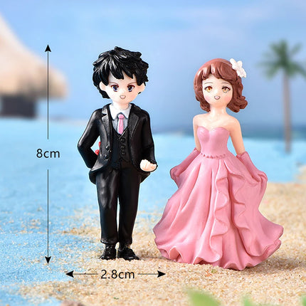 Hign-concerned Miniature Couple Figurines Wedding Gift by zapcart