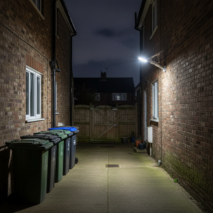 British Side Passage with Solar Street Light