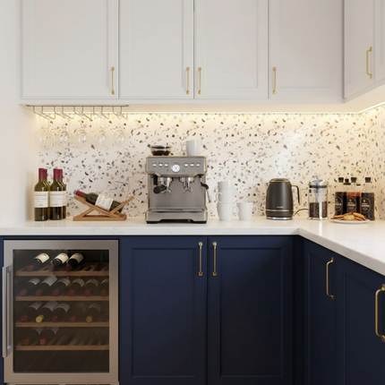 Kitchen Wet Bar/Coffee Station