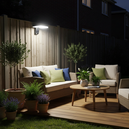 Solar Wall Light – Back Garden Patio